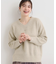 ふわふわVネックニット