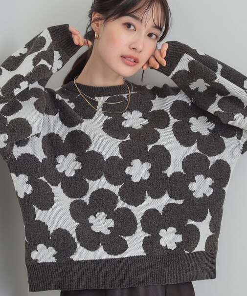 【S-LL】レトロ可愛い デイジー柄 総柄ニット