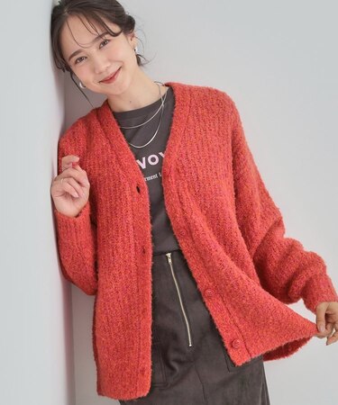 ブークレカラーVネックカーディガン