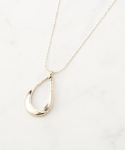 フェイクスエードドロップネックレス