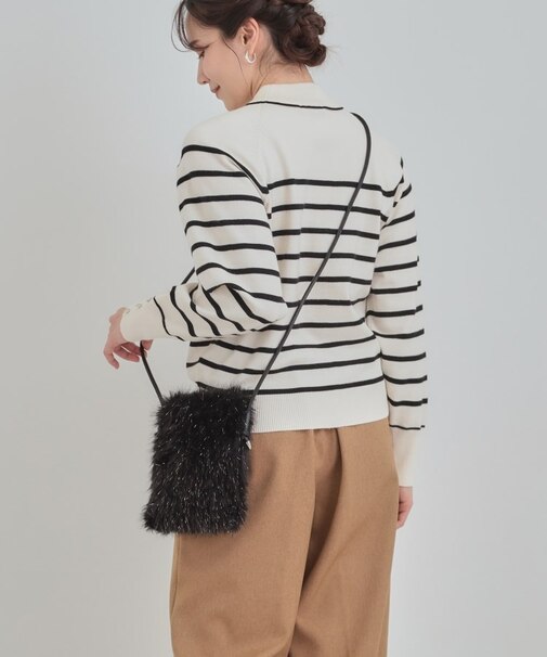 ラメ入りファーが目を惹く ミニショルダーバッグ