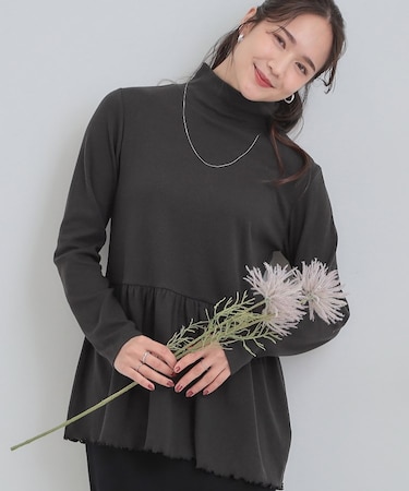 ペプラムリブトップス