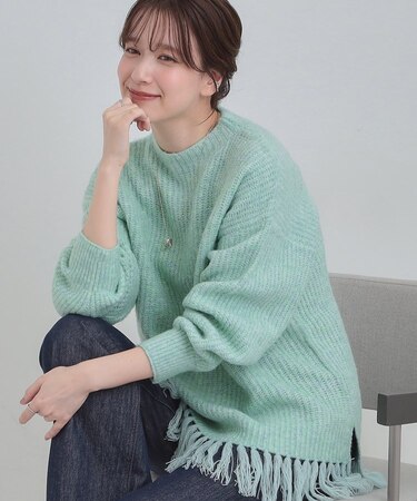 裾フリンジニット