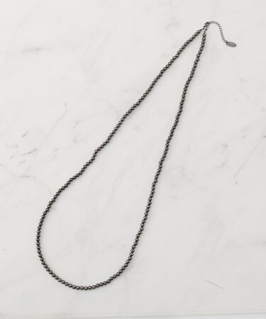 ボールチェーンネックレス