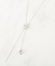 キラキラループタイネックレス