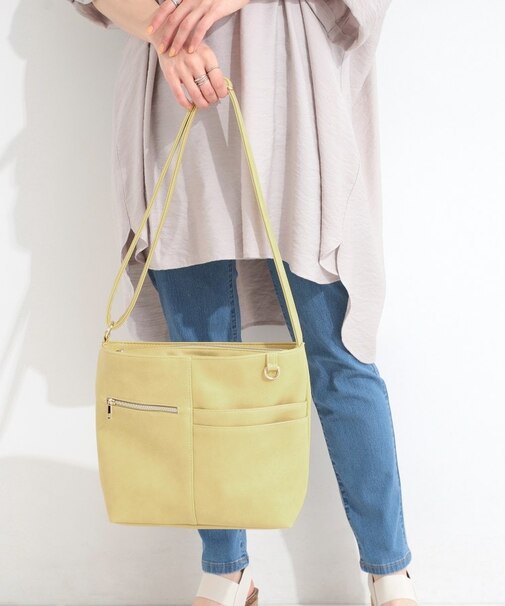 【8ポケット】フロント切替 ショルダーバッグ