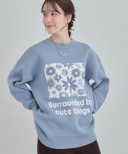 【体型カバー】ちくちくしにくい お花ロゴジャカードスウェットライクニット