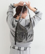 ダブルポケットワンショルダーバッグ