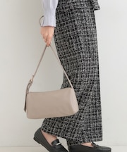 ワンハンドルショルダーバッグ