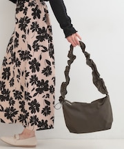 【撥水】ドロストギャザーショルダーバッグ