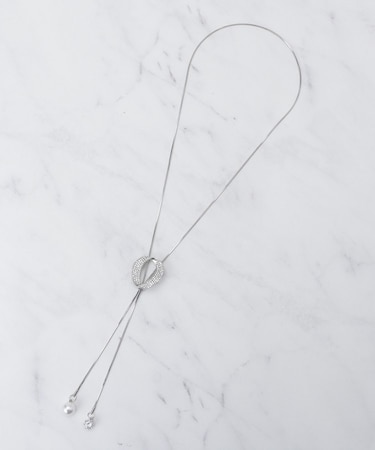 キラキラループタイネックレス