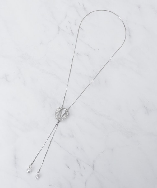 キラキラループタイネックレス