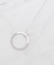 サークルキラキラネックレス