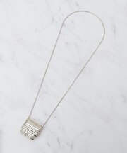 ピルケース風ネックレス