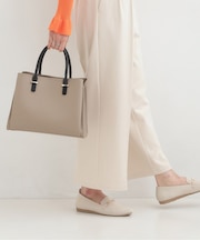 一枚革風三層トートバッグ