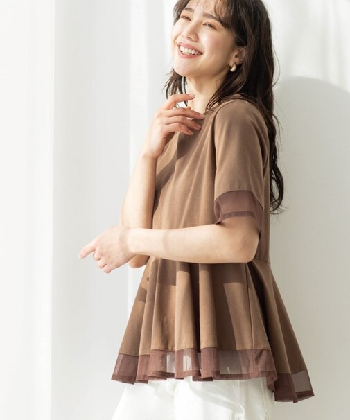 チュールレイヤードペプラムＴシャツ