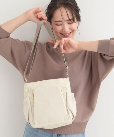 【撥水】縦ファスナー8ポケットショルダーバッグ