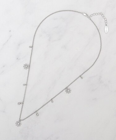 ミニデイジー飛ばしネックレス