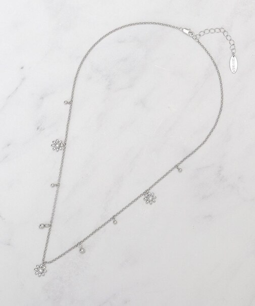 ミニデイジー飛ばしネックレス