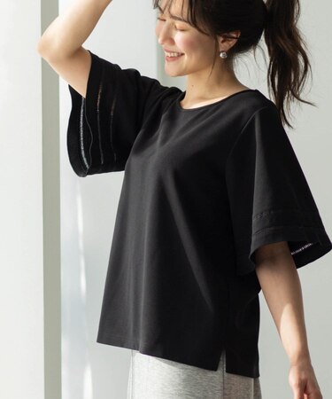 ハシゴレースフレアスリーブTシャツ