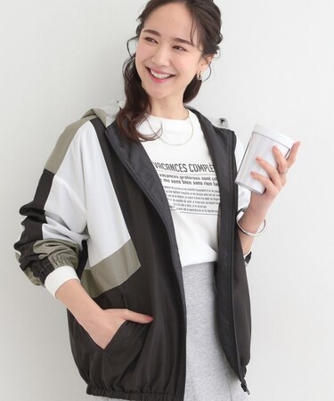 配色フードブルゾン