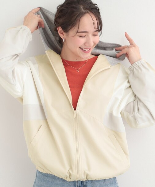 配色フードブルゾン