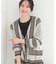 大人カジュアルなコーデに 配色クロシェ編み風カーディガン