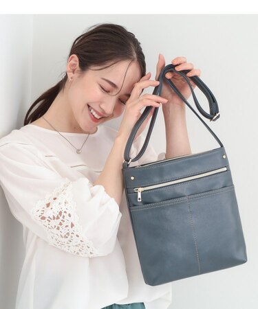 ボディフィット8ポケットショルダーバッグ