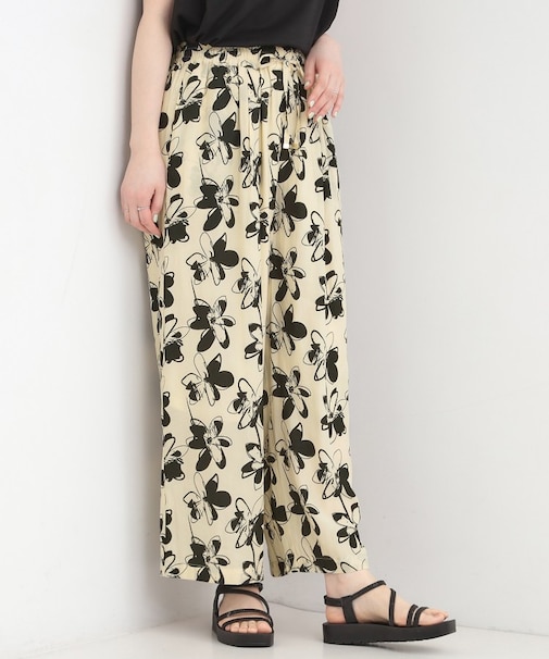 サテンワイドパンツ