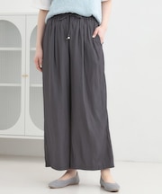 サテンワイドパンツ