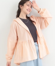 【ひんやり/S-LL/体型カバー】ペプラムフリルとゴールドパーツが女性らしい UVパーカ