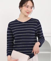 【洗える】デコルテがきれいに見えるVネックラメボーダーニット