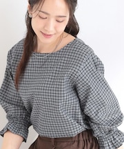 【セットアップ可/S-LL/洗濯機可】二の腕もカバーしてくれる　さらっとした着心地の6分袖サッカーブラウス