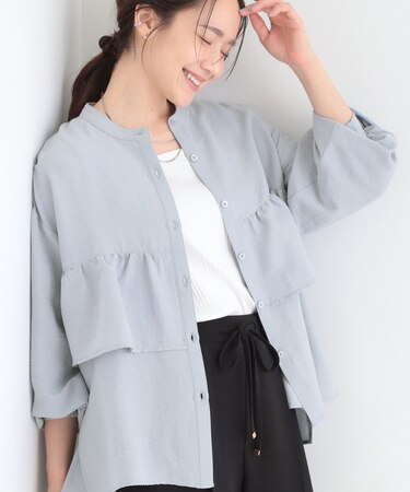 【S-LL】程よい甘さが魅力 ギャザー切り替えフリルシャツ