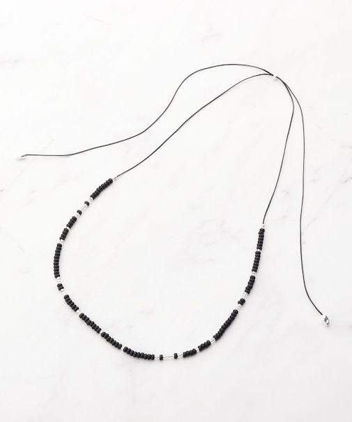 紐ビーズネックレス