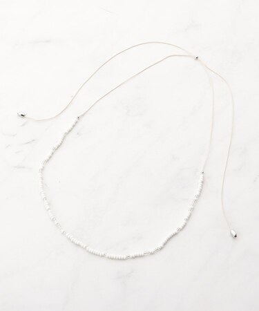 紐ビーズネックレス