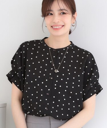 【洗濯機可／洗濯後しわになりにくい】ドット柄袖タックブラウス