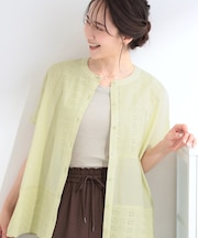 刺繍切り替え前あきブラウス