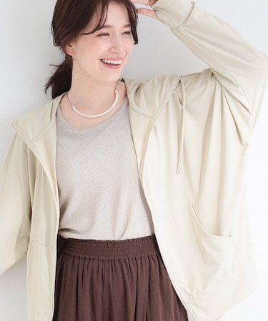 【ひんやり/UV/S-LL/洗濯機可】手の甲から首元まで隠れる 指穴つき ドルマンパーカー