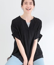 【ひんやり/UV】お袖の長さが調整出来る シャーリングスキッパーブラウス