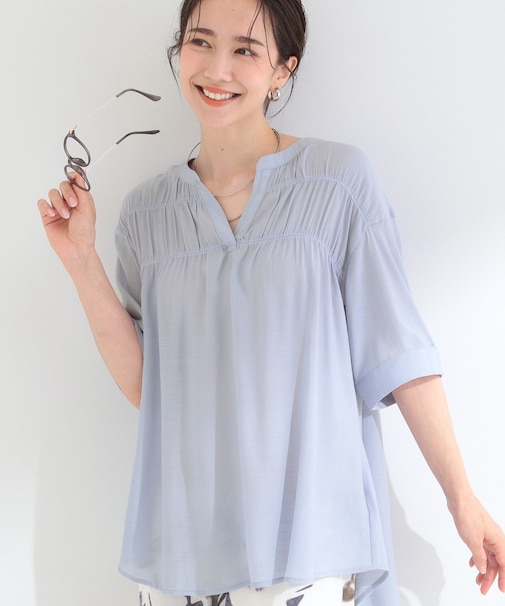 【ひんやり/UV】お袖の長さが調整出来る シャーリングスキッパーブラウス