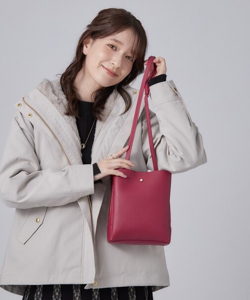 【軽量】ふわっと軽い3層ショルダーバッグ