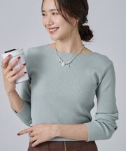 【毛玉になりにくい/S-LL/洗濯機可】ボートネックで首元美しく やわらかリブニット