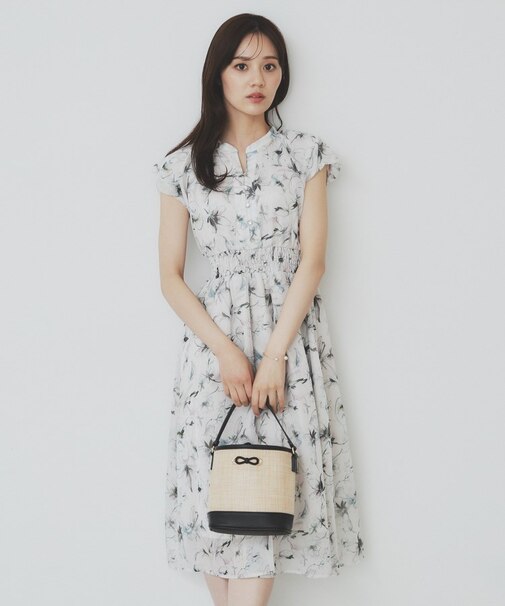 シアーフラワーワンピース【洗濯機洗い可】