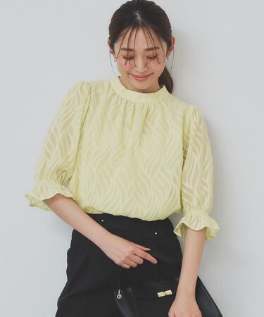 リーフカットジャカードブラウス【洗濯機洗い可/イージーアイロン】