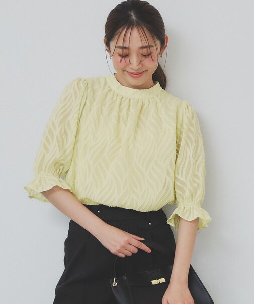 リーフカットジャカードブラウス【洗濯機洗い可/イージーアイロン】