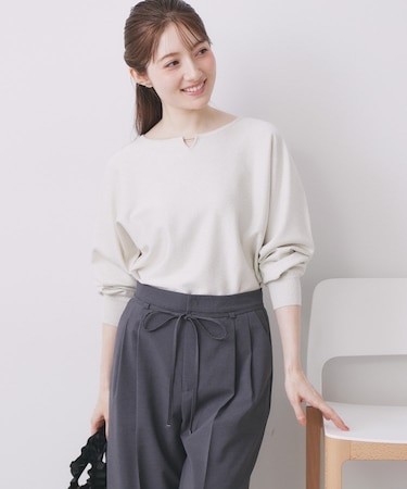 ビジューキーネックドルマンニット【洗濯機OK】