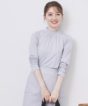 シャーリングデザイントップス【洗濯機洗い可/吸湿発熱】
