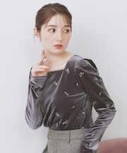 バックシャン小花刺繍ベロアトップス【洗濯機OK】