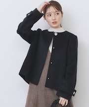 ノーカラーショートコート